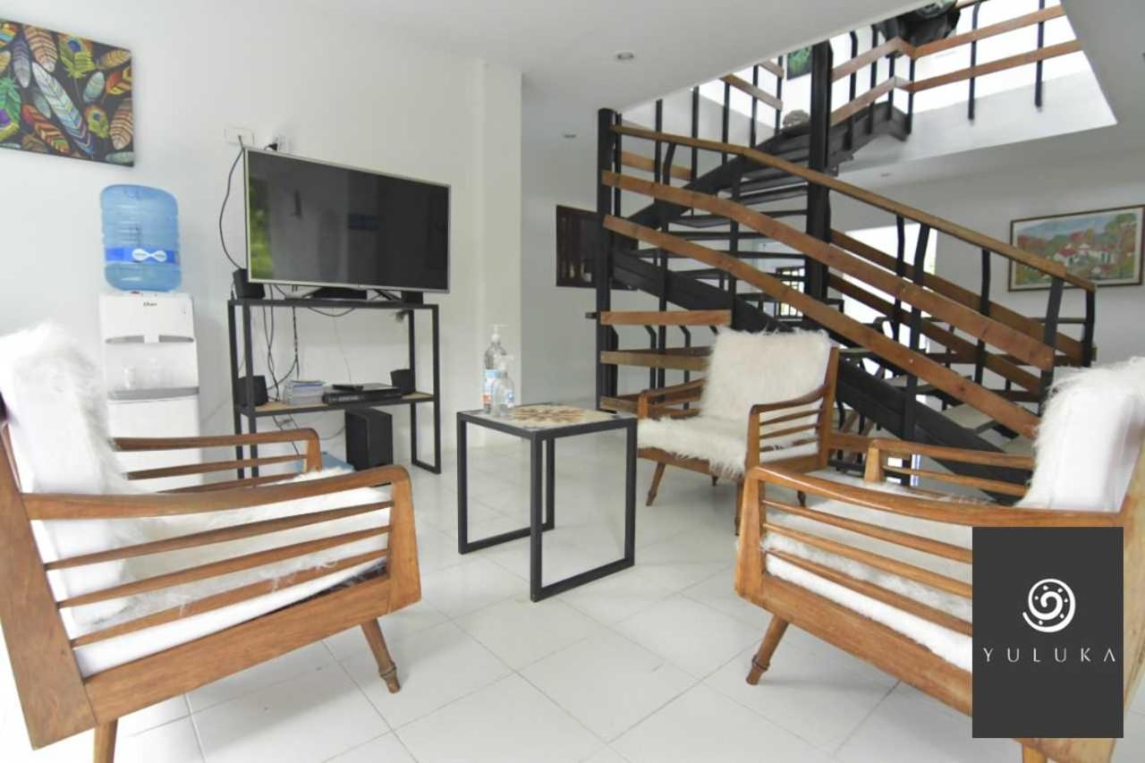 Yuluka Hostel Apulo Zewnętrze zdjęcie